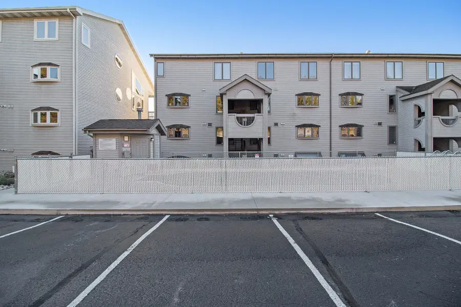 317 Fifth Avenue #2, Manistee, MI 49660 - Image #2