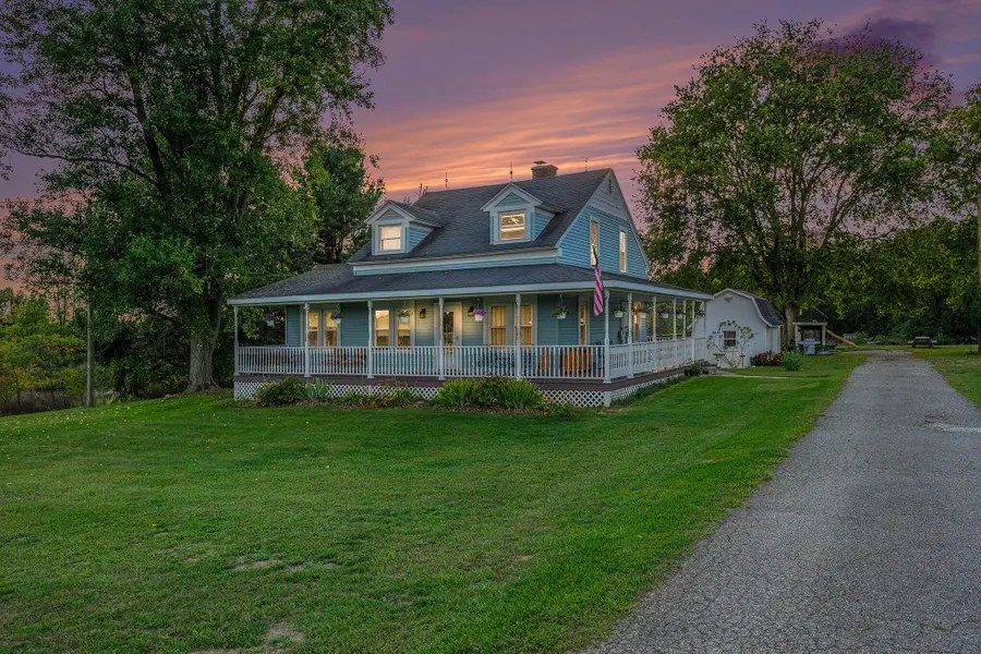 38480 N M 40 Highway, Paw Paw, MI 49079 - Image #2