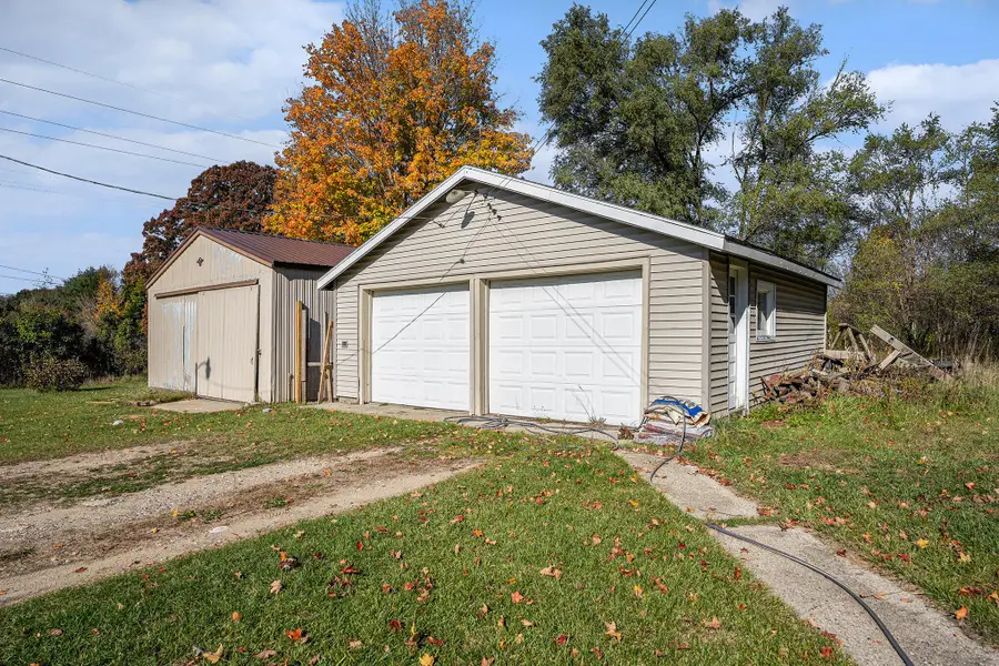 467 W 136th Street W, Grant, MI 49327 - Image #2