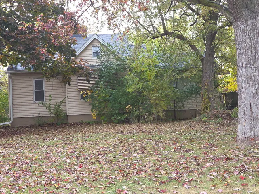 15750 Heide Street, Brownstown, MI 48173 - Image #2