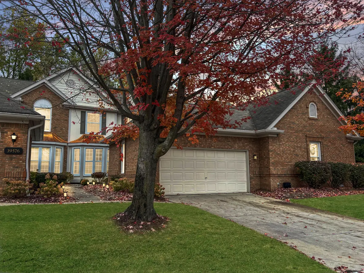 39574 Village Run Drive, Northville, MI 48168 - Image #1