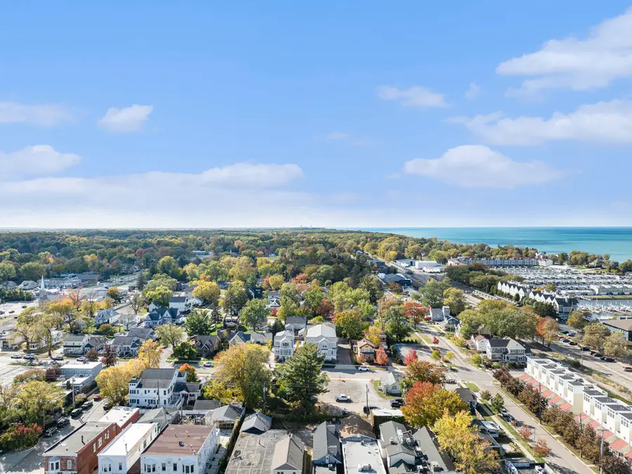 120 N Barton #Unit B, New Buffalo, MI 49117 - Image #2