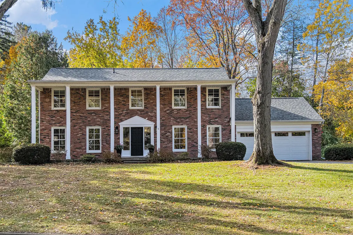 3075 Hunting Valley Drive, Ann Arbor, MI 48104 - Image #1