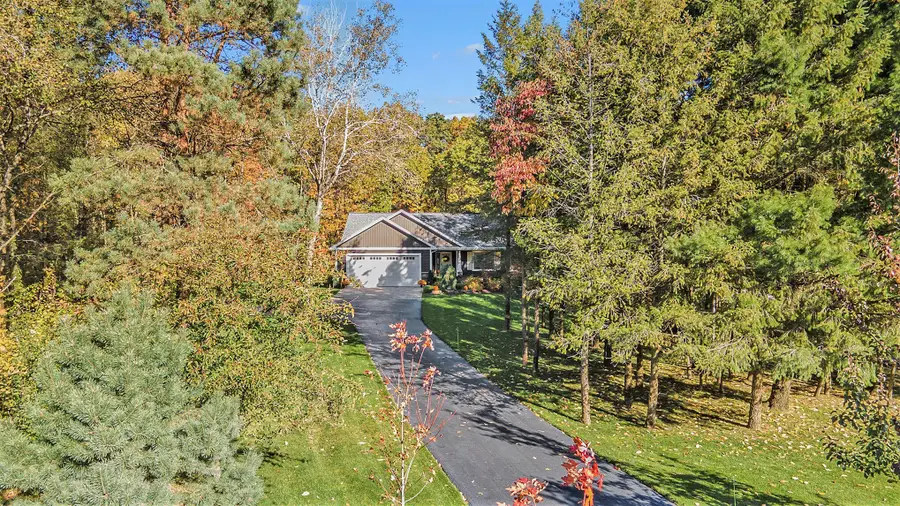 10748 Pine Valley Drive, Greenville, MI 48838 - Image #2