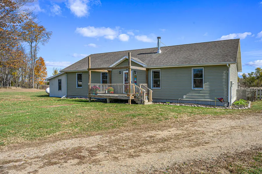 31395 66th Street, Bangor, MI 49013 - Image #2