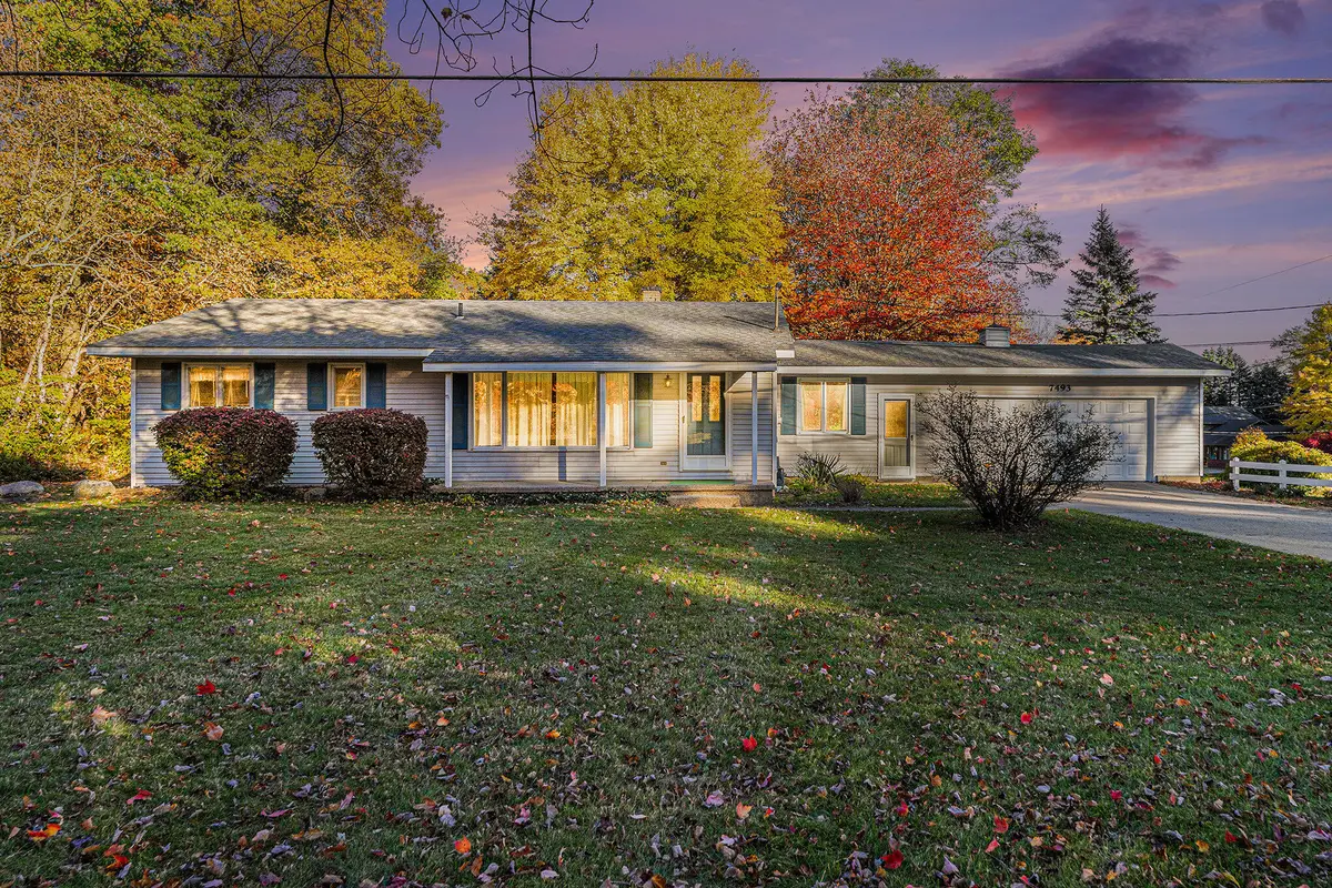 7493 Youngman Road, Greenville, MI 48838 - Image #1