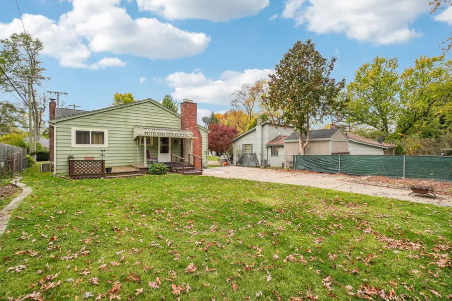 4840 Hobson Avenue, Waterford, MI 48328 - Image #2