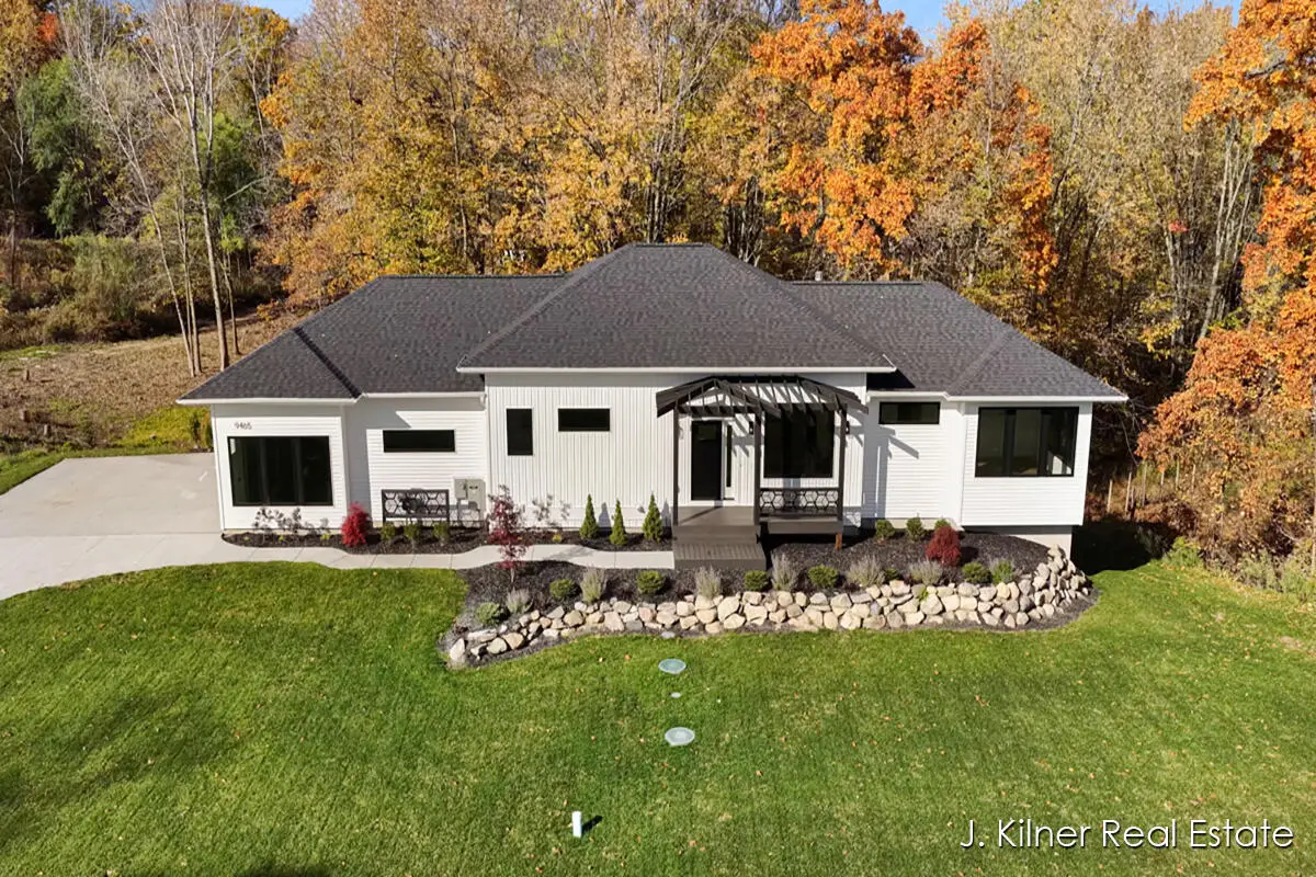 9465 Wabasis Pointe Drive Ne, Greenville, MI 48838 - Image #1