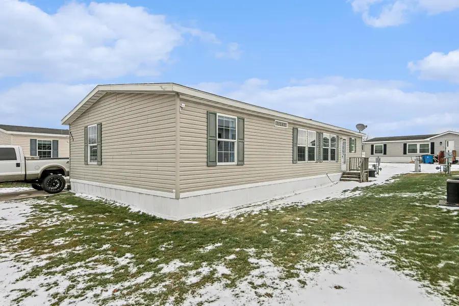 4335 Tavistock Drive, Wayland, MI 49348 - Image #2