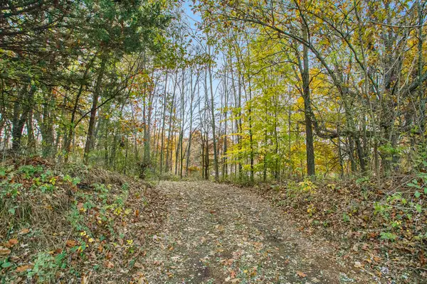 15800 N Drive N, Marshall, MI 49068