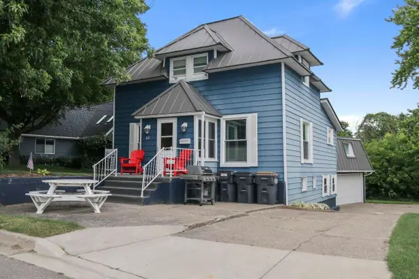 211 Wells Street, South Haven, MI 49090