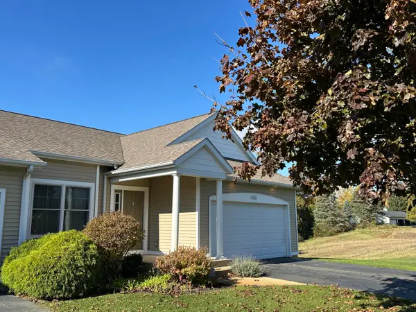 2542 Medinah Lane, Benton Harbor, MI 49022