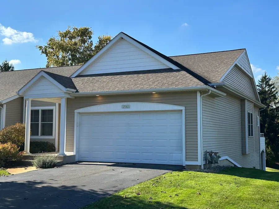 2542 Medinah Lane, Benton Harbor, MI 49022 - Image #2