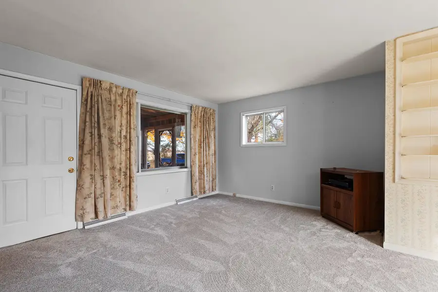 7291 Tucker Road, Eaton Rapids, MI 48827 - Image #2