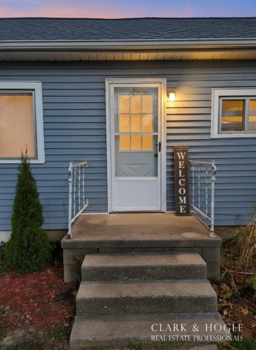 154 S Yates Street, Pewamo, MI 48873 - Image #3