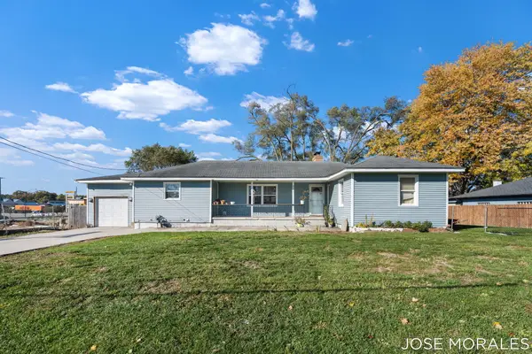 2741 Riley Avenue Sw, Wyoming, MI 49509