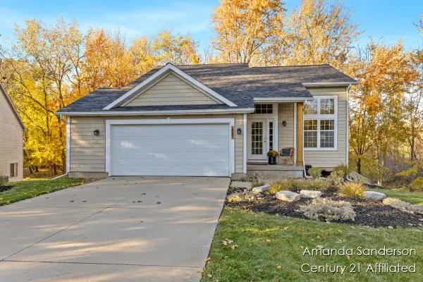 669 Avanti Street Nw, Grand Rapids, MI 49504