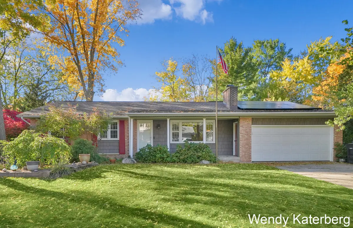 4593 Brooklyn Avenue Se, Kentwood, MI 49508 - Image #1