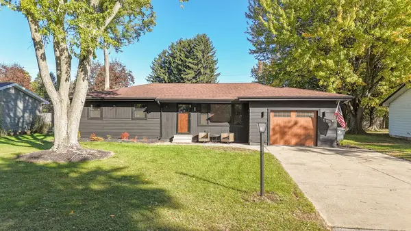 1757 N Sierra Way, Stevensville, MI 49127