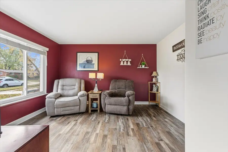 9001 Hensley Drive, Sterling Heights, MI 48314 - Image #3