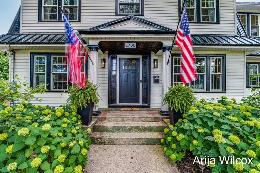 2700 Plainfield Avenue Ne, Grand Rapids, MI 49505 - Image #2