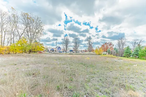 1265 Roth Drive, Lansing, MI 48911