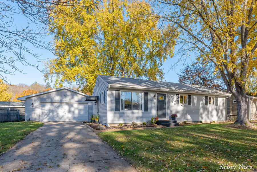 1550 Carol Lynne Drive Se, Lowell, MI 49331 - Image #2