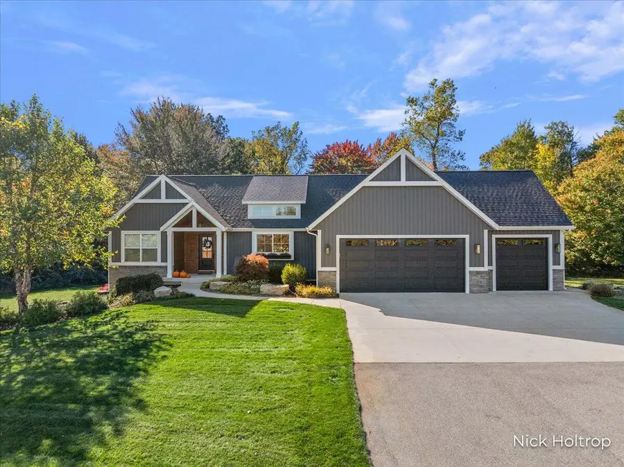 6131 Deertrail Court, Hudsonville, MI 49426 - Image #3