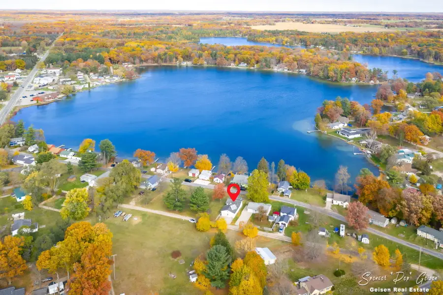 318 S Turk Lake Drive, Greenville, MI 48838 - Image #3