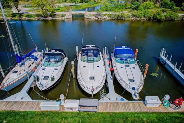 69 Wharfside, Grand Haven, MI 49417