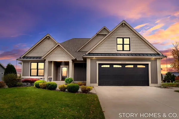 5833 Nelson Drive, Hudsonville, MI 49426