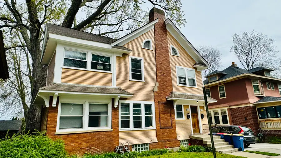 709/711 Hawthorne Street Ne, Grand Rapids, MI 49503 - Image #2