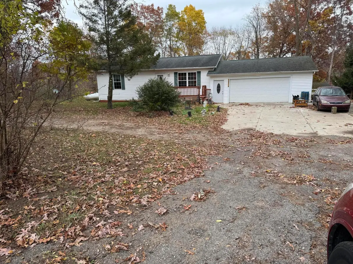 12019 Berryville Road, Rives Junction, MI 49277 - Image #1