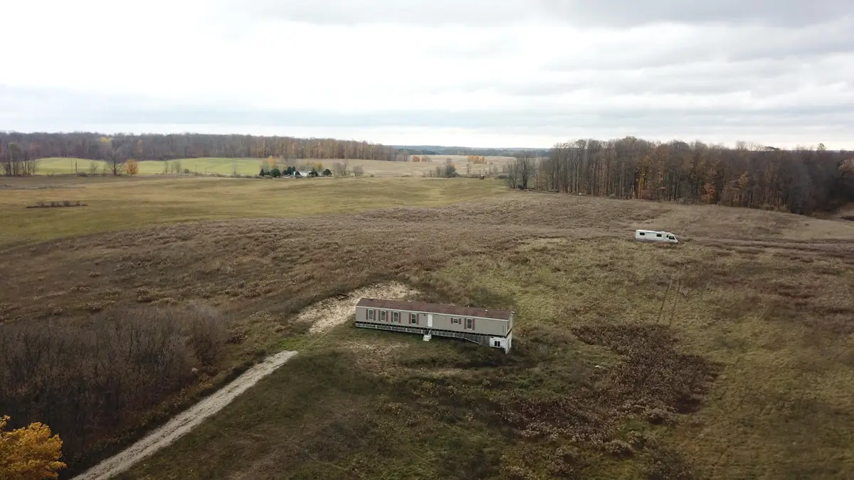 14220 N Beech Avenue, Reed City, MI 49677 - Image #1