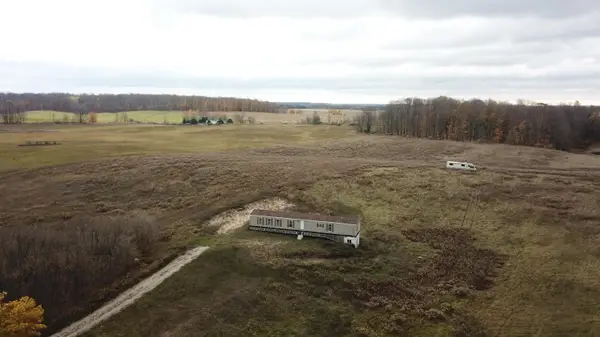 14220 N Beech Avenue, Reed City, MI 49677