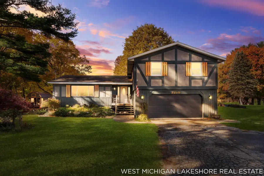 2210 S 58th Street, Fennville, MI 49408 - Image #2