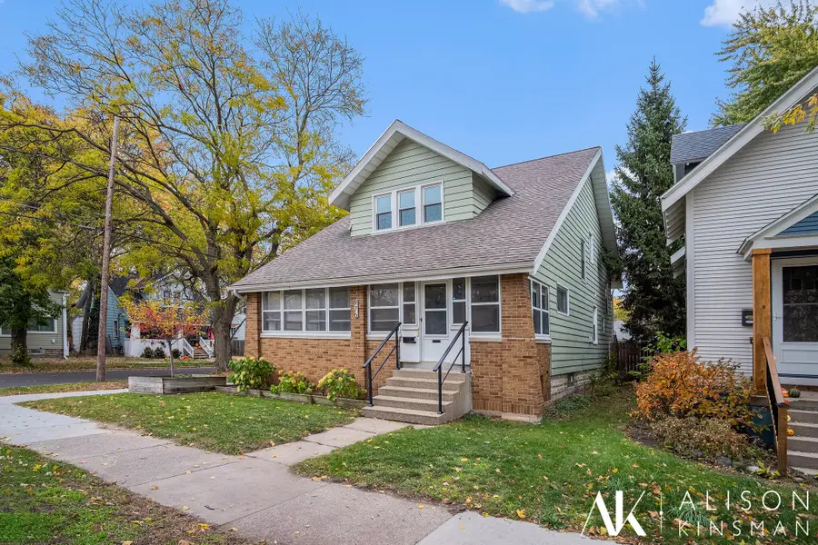 976 Lincoln Avenue Nw, Grand Rapids, MI 49504 - Image #3