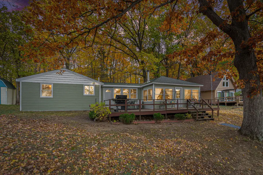 52761 County Road 384, Grand Junction, MI 49056 - Image #2