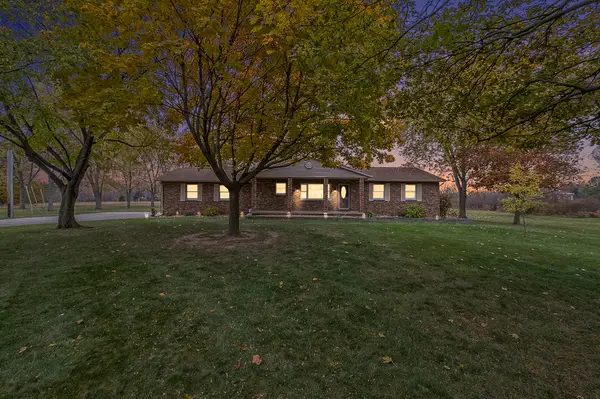 5091 S Belsay Road, Grand Blanc, MI 48439