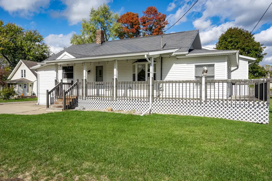 921 E Willoughby Road, Lansing, MI 48911 - #2