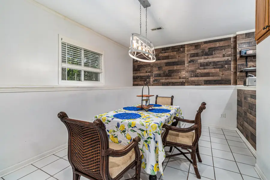 37057 Marrion Court, Paw Paw, MI 49079 - Image #3