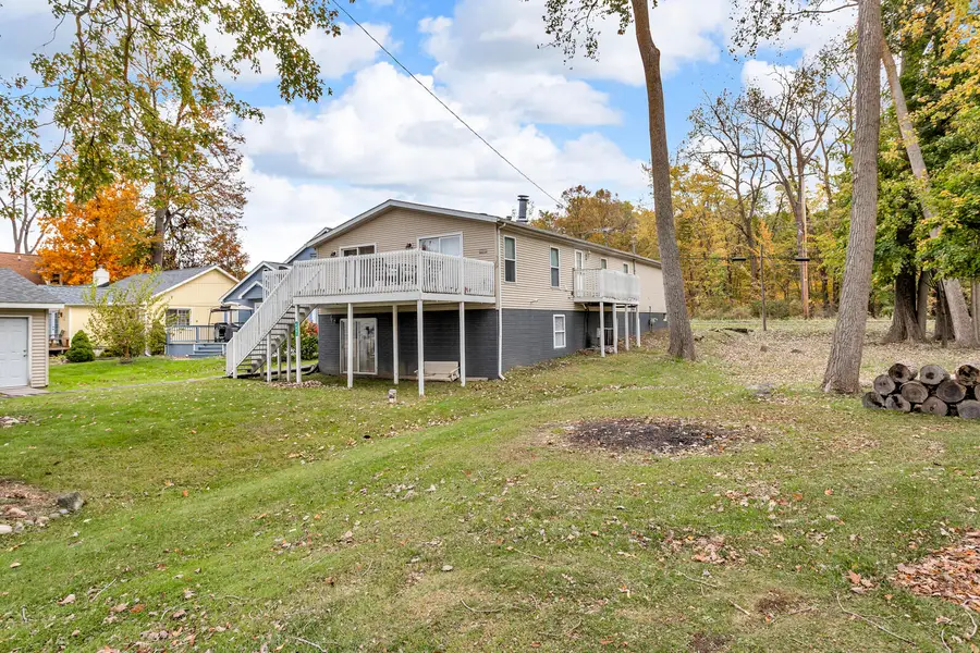 4091 Woodland Avenue, Manitou Beach, MI 49253 - Image #2