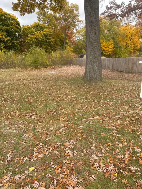 2858 Continental Street, Norton Shores, MI 49444