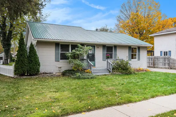 218 S Robinson Street, Schoolcraft, MI 49087