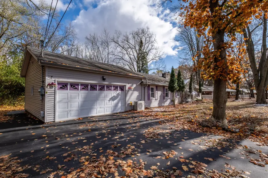 25200 Waycross Road, Southfield, MI 48033 - Image #3