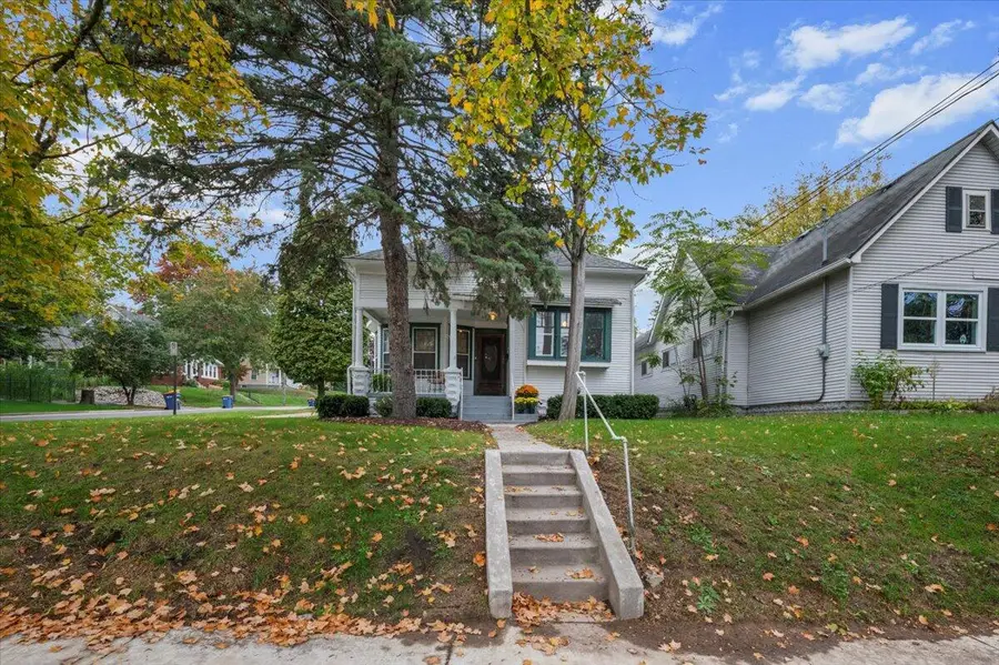 901 Baraga Street Ne, Grand Rapids, MI 49503 - Image #2