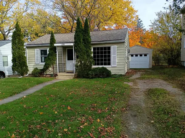 1250 Mayfield Avenue Ne, Grand Rapids, MI 49525