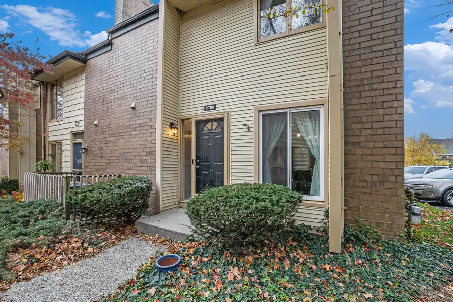 2700 Birchcrest Drive Se, Grand Rapids, MI 49506 - Image #2