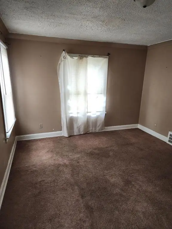 20529 Irvington Street, Highland Park, MI 48203 - #3