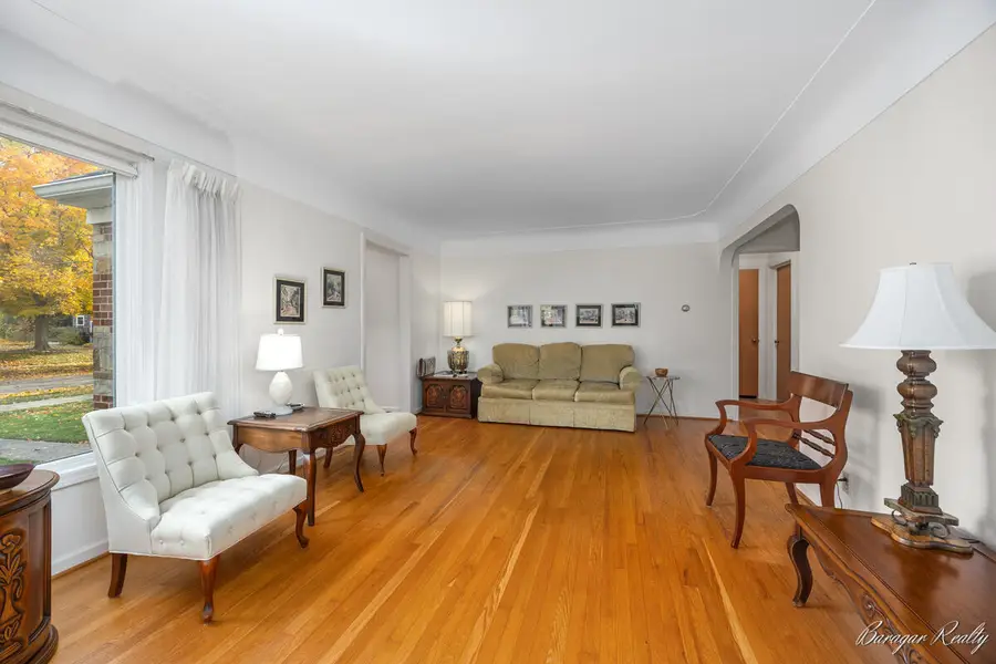 2723 Oakwood Avenue Ne, Grand Rapids, MI 49505 - Image #3